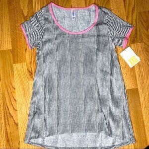 LuLaRoe Classic Tee 
